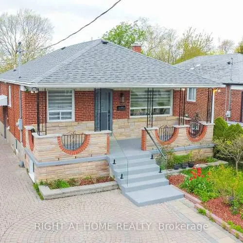 Premium freehold home for sale: 150, Tower, Wexford-Maryvale, Toronto
