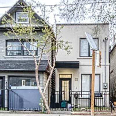 471,&nbsp;Jones, Blake-Jones, Toronto