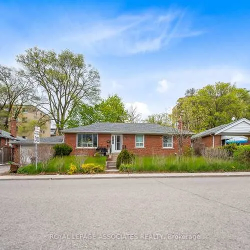 Premium freehold home for sale: 256, Ferris, O'Connor-Parkview, Toronto