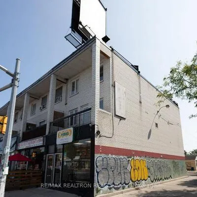 1299,&nbsp;Danforth, Greenwood-Coxwell, Toronto