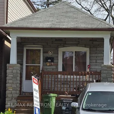103,&nbsp;Denton, Oakridge, Toronto