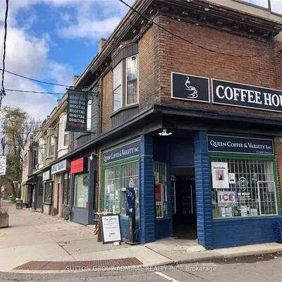 1572,&nbsp;Queen, Greenwood-Coxwell, Toronto