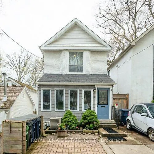 Premium freehold home for sale: 158, Waverley, The Beaches, Toronto