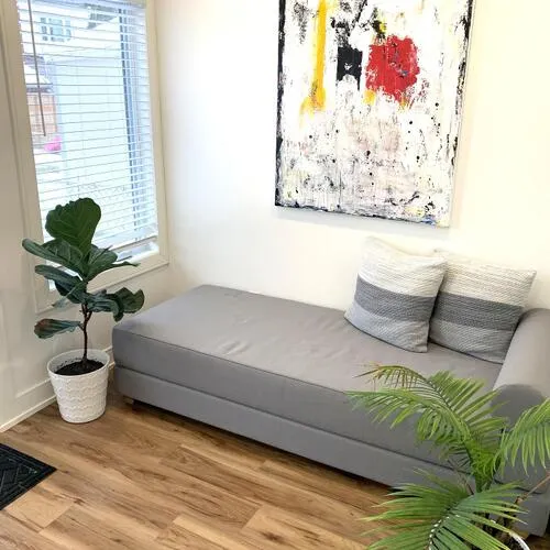 Premium freehold home for sale: 911, Woodbine, East End-Danforth, Toronto