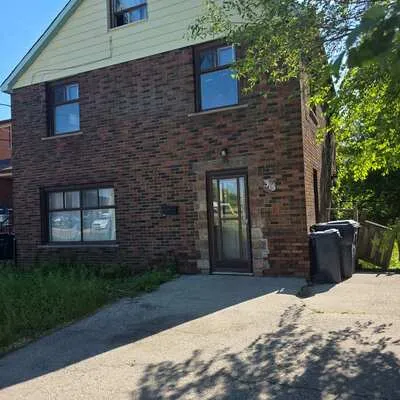 315,&nbsp;Birchmount, Birchcliffe-Cliffside, Toronto