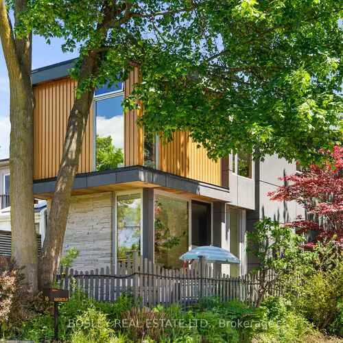 Premium freehold home for sale: 16, Dorothy, South Riverdale, Toronto