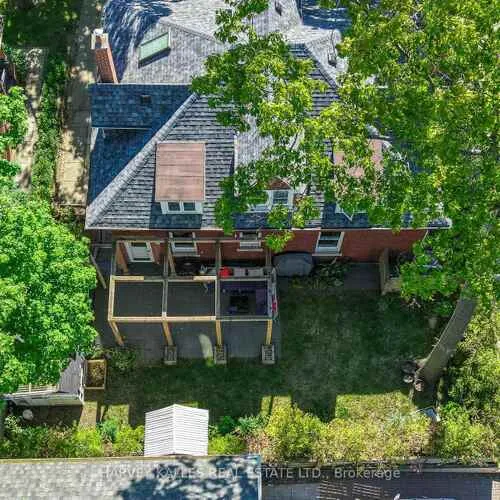 Premium freehold home for sale: 139, Hammersmith, The Beaches, Toronto