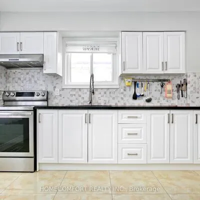 170,&nbsp;John Tabor, Malvern, Toronto