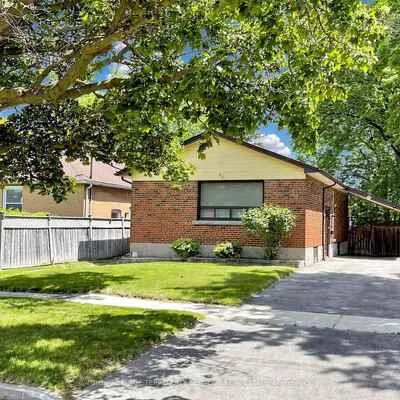 53,&nbsp;Vauxhall, Dorset Park, Toronto