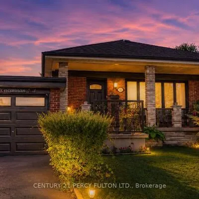 11,&nbsp;Bucannan, Wexford-Maryvale, Toronto
