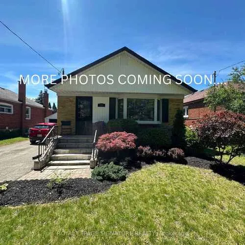 Premium freehold home for sale: 118, Canlish, Dorset Park, Toronto