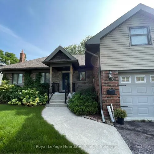 Premium freehold home for sale: 15, SCARBOROUGH HEIGHTS, Cliffcrest, Toronto