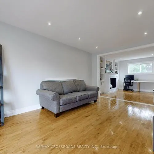 Premium freehold home for sale: 49, King Louis, L'Amoreaux, Toronto