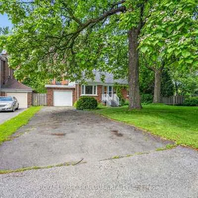 11,&nbsp;Innisdale, Wexford-Maryvale, Toronto