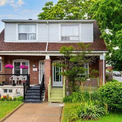 90,&nbsp;Milverton, Danforth, Toronto