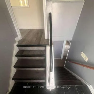 32,&nbsp;Brimorton, Bendale, Toronto