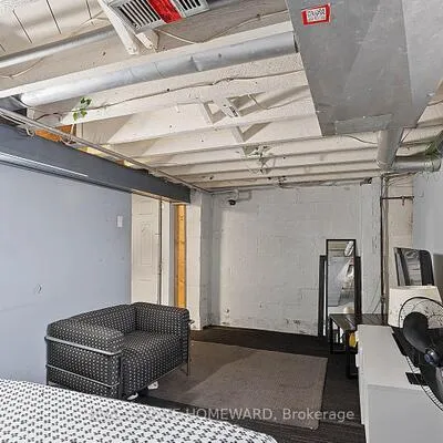 59,&nbsp;Manderley, Birchcliffe-Cliffside, Toronto