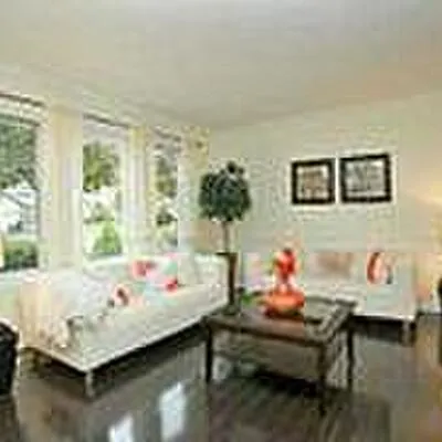 103,&nbsp;Fawcett, Malvern, Toronto