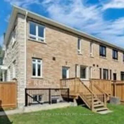 478,&nbsp;Aylesworth, Birchcliffe-Cliffside, Toronto
