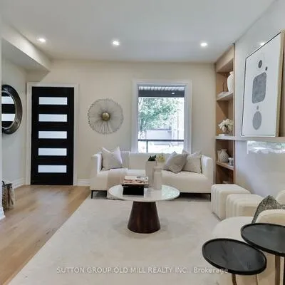 28,&nbsp;Eastmount, Playter Estates-Danforth, Toronto