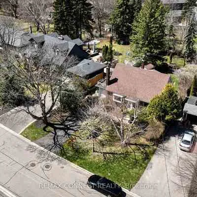 20,&nbsp;Brinloor, Scarborough Village, Toronto