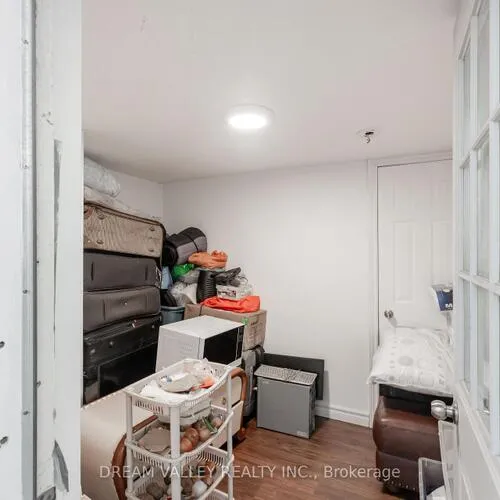 Premium freehold home for sale: 51, Sloley, Cliffcrest, Toronto