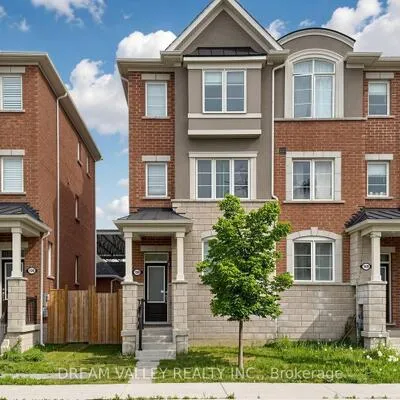 138,&nbsp;Cleanside, Clairlea-Birchmount, Toronto