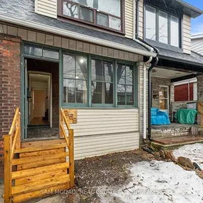 259,&nbsp;Milverton, Danforth, Toronto