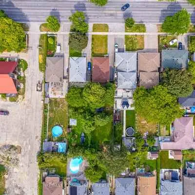 764,&nbsp;Brimley, Bendale, Toronto