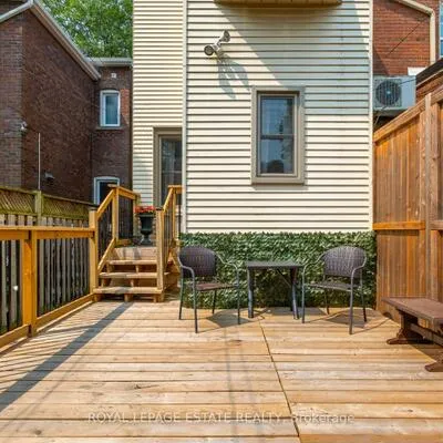 57,&nbsp;Herbert, The Beaches, Toronto