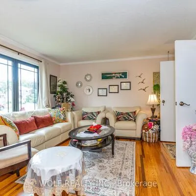 114,&nbsp;John Tabor, Malvern, Toronto