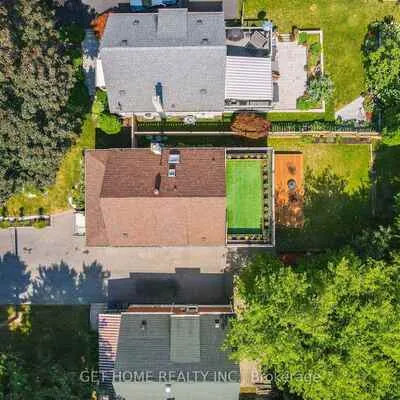 11,&nbsp;Twin Pauls, Wexford-Maryvale, Toronto