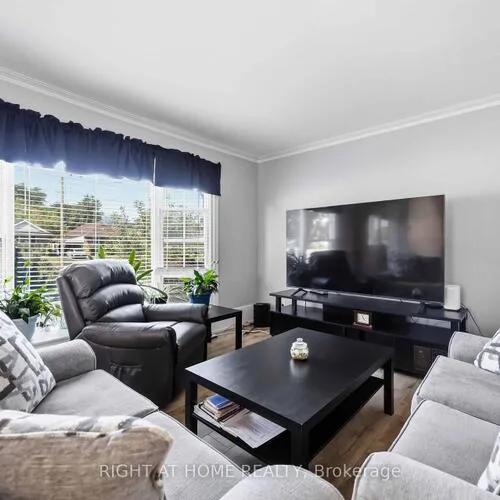 Premium freehold home for sale: 1351, Warden, Wexford-Maryvale, Toronto