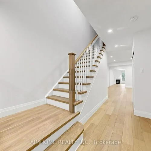 Premium freehold home for sale: 106, Highhill, Tam O'Shanter-Sullivan, Toronto