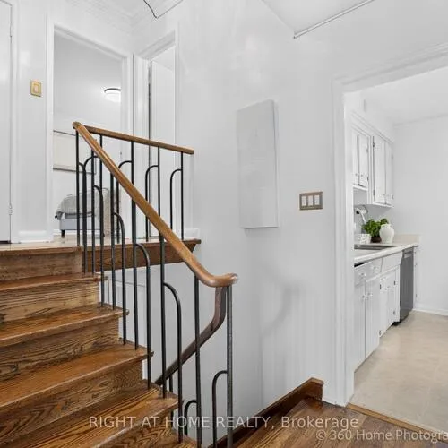 Premium freehold home for sale: 100, Perivale, Bendale, Toronto