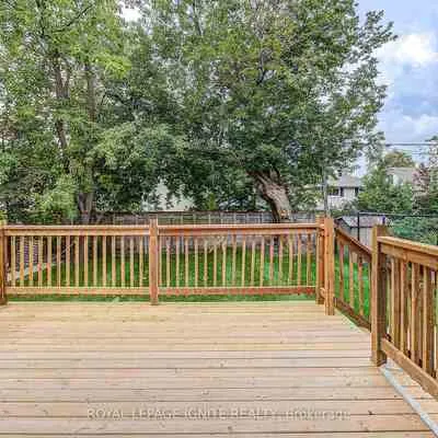 6,&nbsp;McCowan, Cliffcrest, Toronto