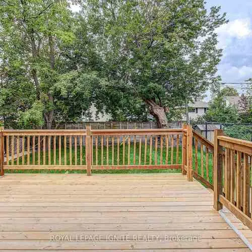 Premium freehold home for sale: 6, McCowan, Cliffcrest, Toronto