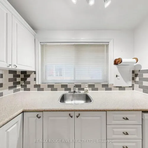 Premium freehold home for sale: 99, Oakley, Bendale, Toronto