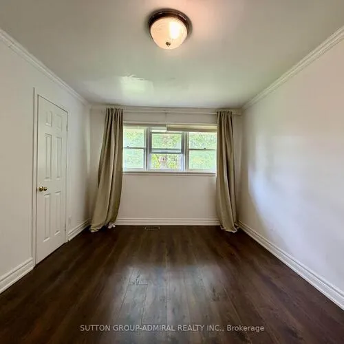 Premium freehold home for sale: 6, Highhill, Tam O'Shanter-Sullivan, Toronto