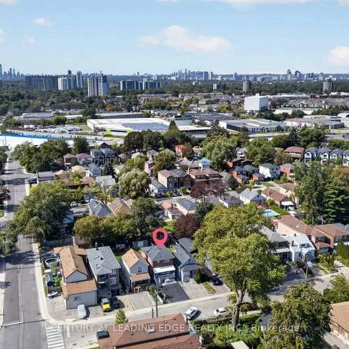 Premium freehold home for sale: 78, South Edgely, Birchcliffe-Cliffside, Toronto