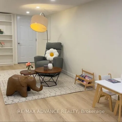 Premium freehold home for sale: 39, Janet, Wexford-Maryvale, Toronto
