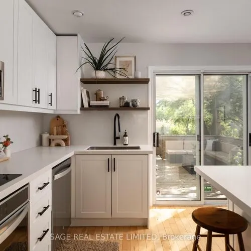 Premium freehold home for sale: 35, Chapman, O'Connor-Parkview, Toronto