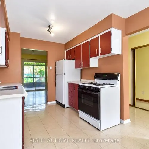 Premium freehold home for sale: 68, Trott, Malvern, Toronto
