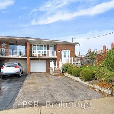 60,&nbsp;Bamford, Black Creek, Toronto