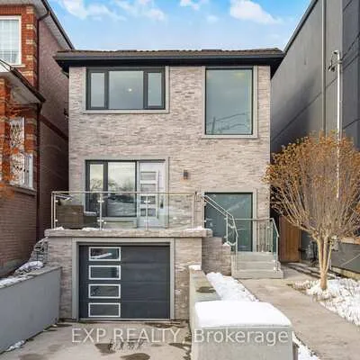 24,&nbsp;Chudleigh, Caledonia-Fairbank, Toronto