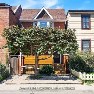 132,&nbsp;Wallace, Dovercourt-Wallace Emerson-Junction, Toronto