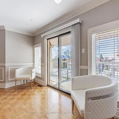 33, Redberry, Maple Leaf, Toronto