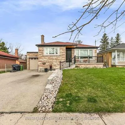 251,&nbsp;Thistle Down, Thistletown-Beaumonde Heights, Toronto