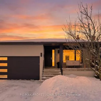 18, Treeview, Alderwood, Toronto