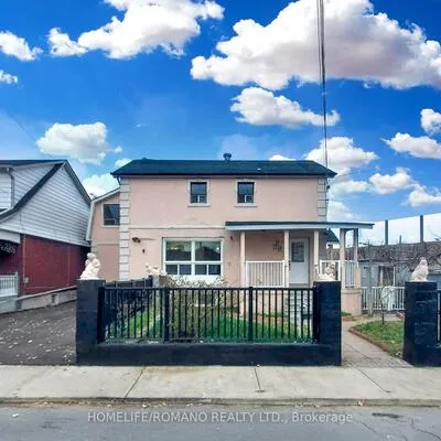 66,&nbsp;Mahoney, Mount Dennis, Toronto
